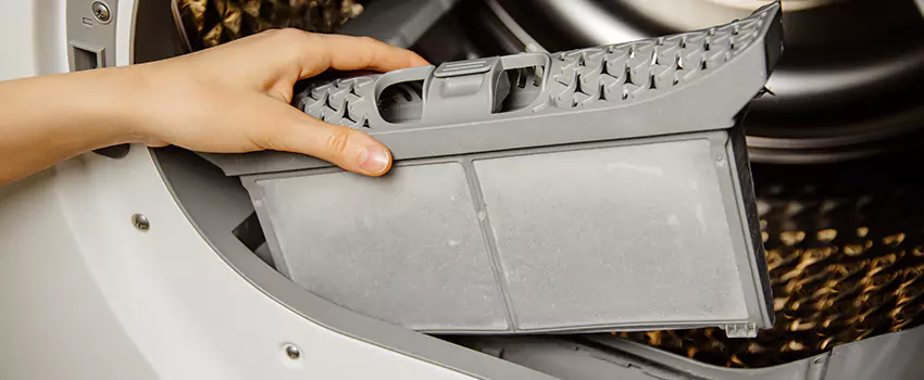 Signs Of A Clogged Dryer Lint Trap in Calverton, Maryland